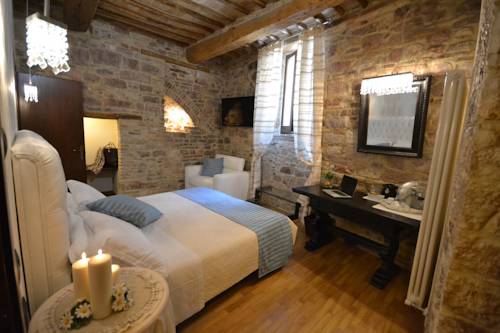 Assise Italie reservation booking.com