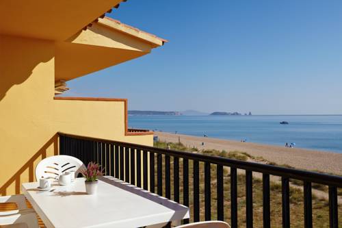 Copains Espagne reservation booking.com