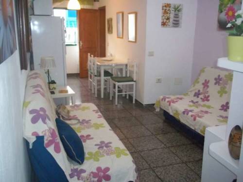 Famara Espagne reservation booking.com