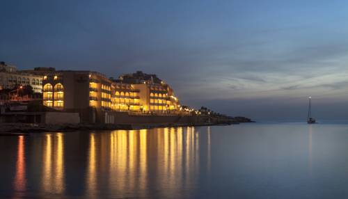 Saint Julians Malte reservation booking.com