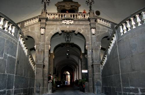 Napoli Italy reservation