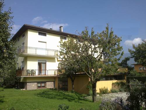 Calceranica al Lago Италия бронирование booking.com