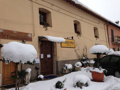 Norcia Италия бронирование booking.com