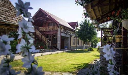 Cirtisoara Румыния бронирование booking.com