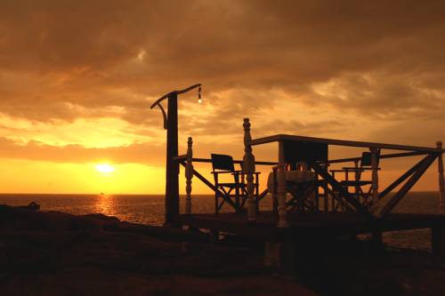 Unawatuna Sri Lanka reservation booking.com