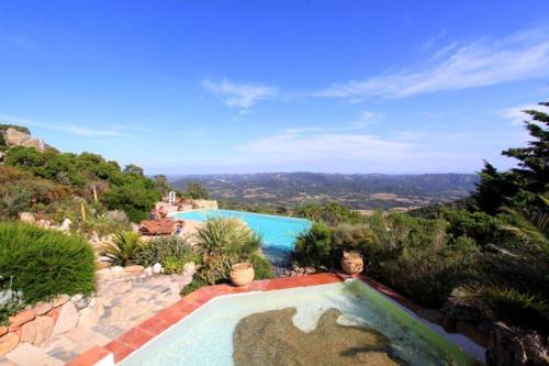 Figari Frankreich Reservierung Booking.com