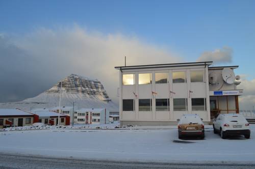 Grundarfjördur Исландия бронирование booking.com