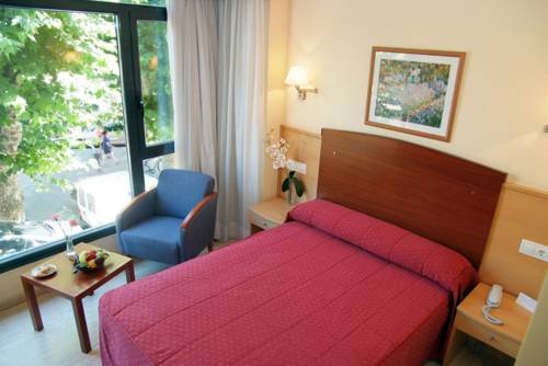O Grove Испания бронирование booking.com