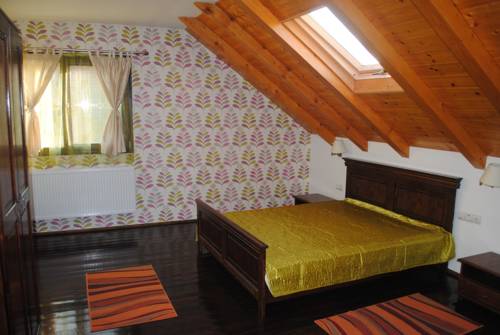 Бэйле Феликс Румыния бронирование booking.com