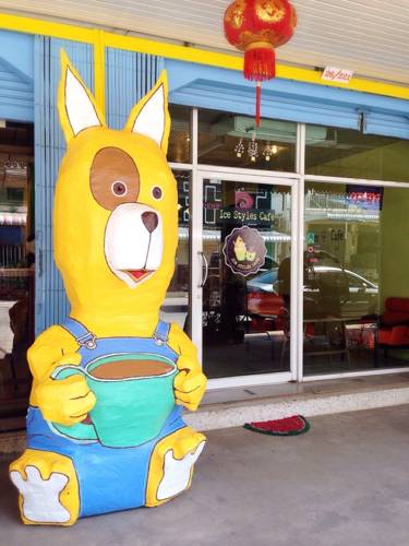 ピサヌローク タイ 予約 Phitsanulok booking.com