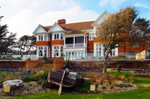 ミルフォードオンシー イギリス 予約 Milford-On-Sea booking.com