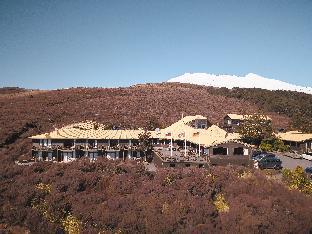 Tongariro National Park New Zealand hotel reservation