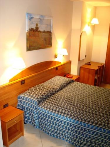 Norcia Италия бронирование booking.com