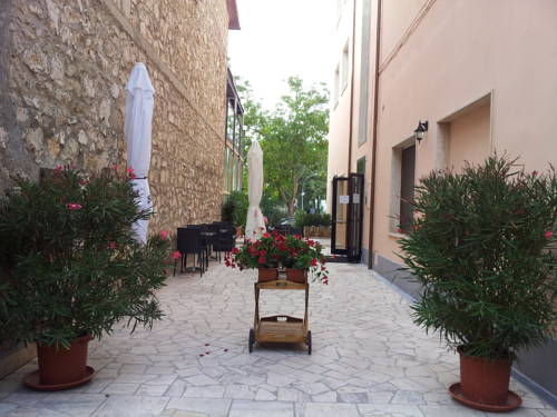 サトゥルニア イタリア 予約 Saturnia booking.com