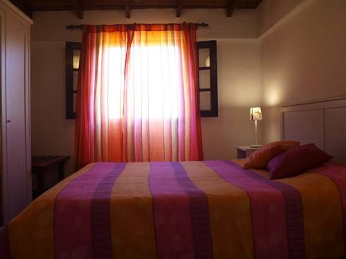 Агуло Испания бронирование booking.com