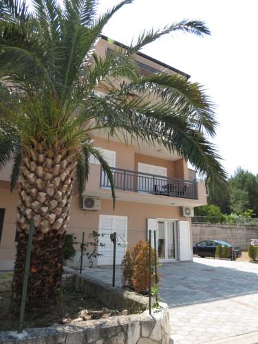 Podstrana Croatie reservation booking.com
