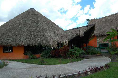 Marche orange Belize reservation booking.com