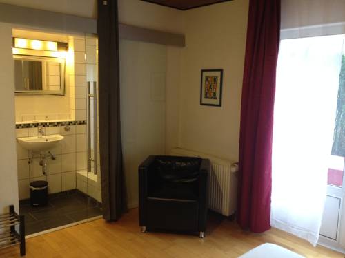 Lebach Германия бронирование booking.com
