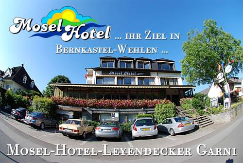 ベルンカステルキュース ドイツ 予約 Bernkastel-Kues booking.com