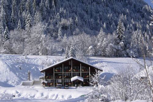 シャテル フランス 予約 Châtel booking.com