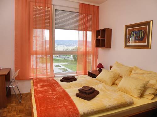 Загреб Хорватия бронирование booking.com