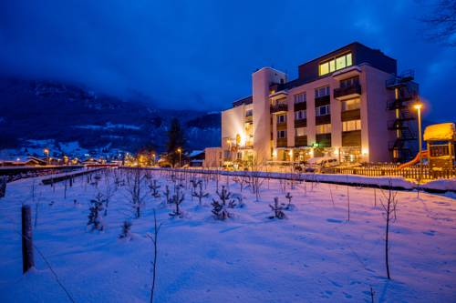 Майринген Швейцария бронирование booking.com
