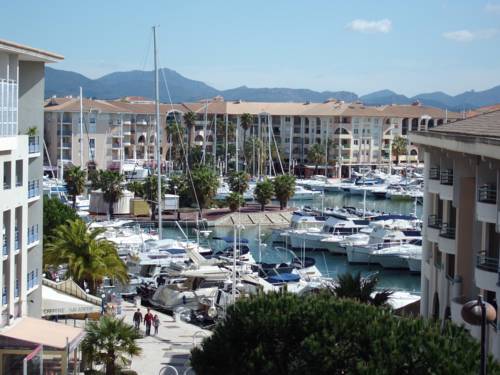Fréjus France reservation booking.com